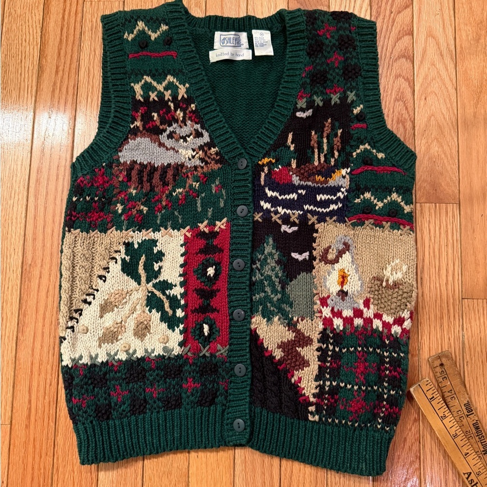 Vintage Hand Knitted Ashley Multicolor Duck Outdoor Camping Cardigan Vest